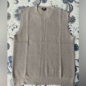 Uniqlo knitted vest, crew neck, size M, gray, NEW